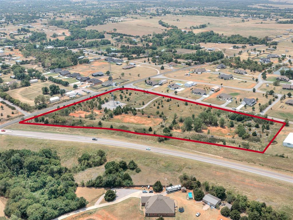 Aerial view of 9.20 acres at County Street 2958 and E. Sooner Road, Tuttle OK — photo 4